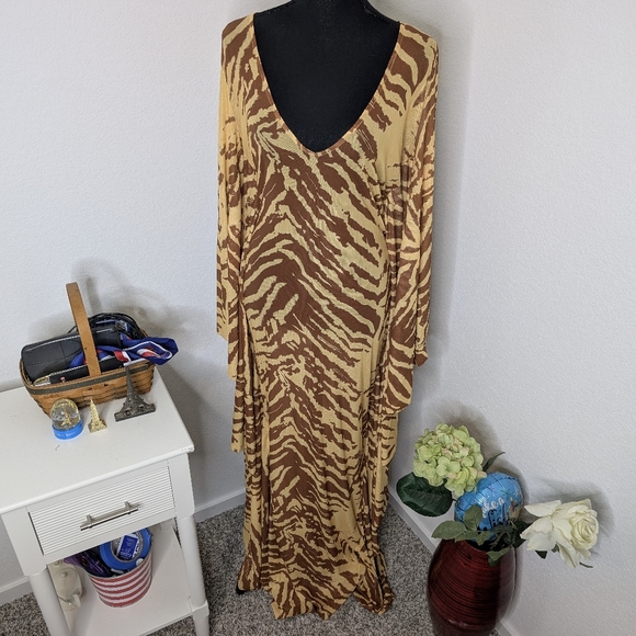 NWT/ Fashion Nova Run Wild Mesh Maxi Dress - Yellow/combo Med - Picture 7 of 11
